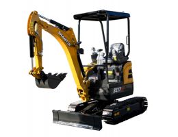 Mini excavator Shantui SE17SR cu acoperiș deschis, prezentat pe fundal alb, echipat cu lamă frontală și cupă de săpătură.