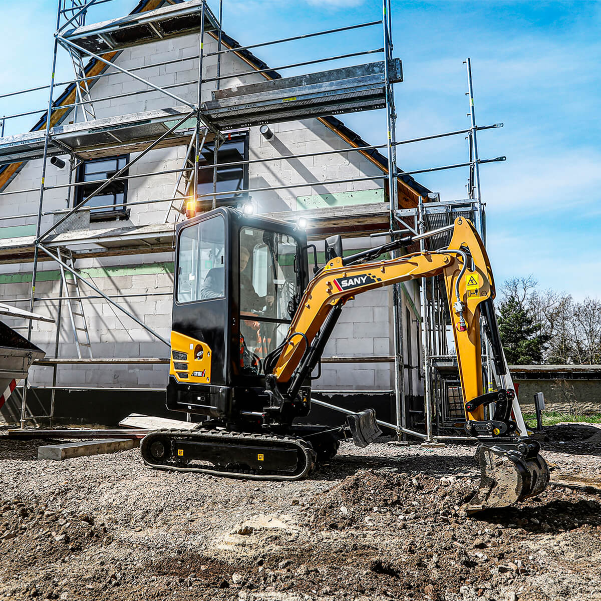 Miniexcavatorul SANY SY18C – Putere compactă pentru lucrări fără compromis